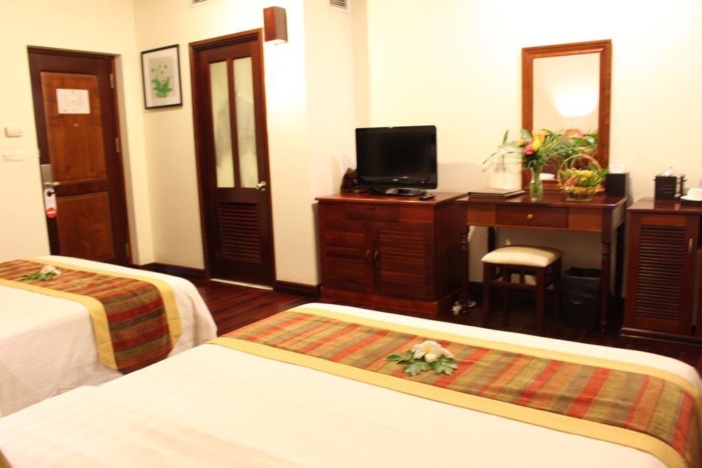 Paradise Angkor Villa Hotel Siem Reap Exterior foto